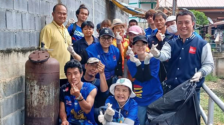 กิจกรรมจิตอาสาเนื่องในโอกาสวันเฉลิมพระชนมพรรษา พระบรมราชินี เก็บขยะบริเวณคลองนกยาง